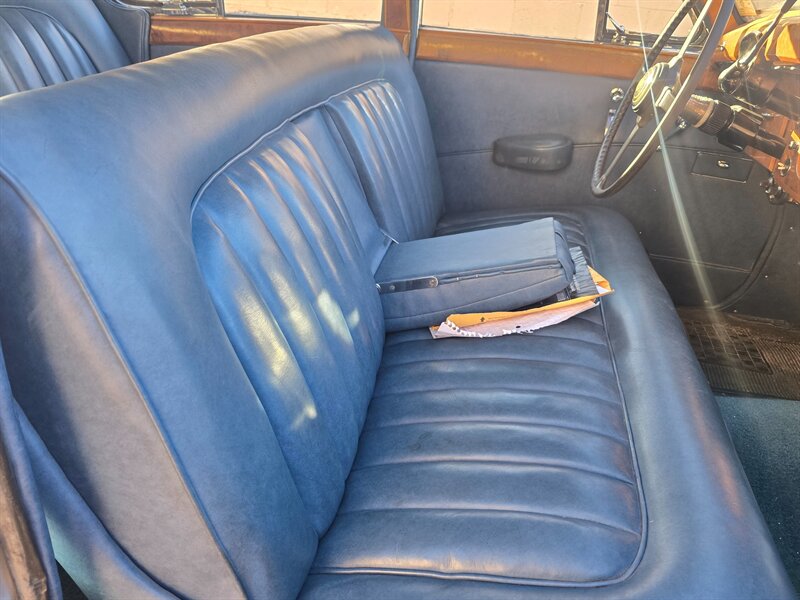 1960 Jaguar Mark IX - Photo 17 - Belfield, ND 58622