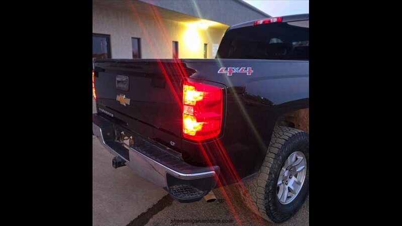 2017 Chevrolet Silverado 1500 LT - Photo 9 - Belfield, ND 58622