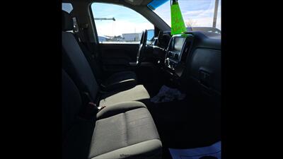 2017 Chevrolet Silverado 1500 LT - Photo 24 - Belfield, ND 58622