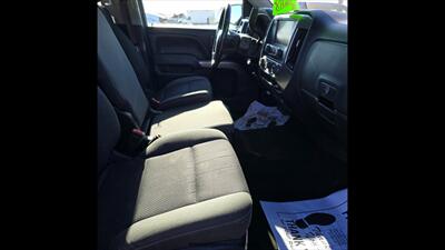2017 Chevrolet Silverado 1500 LT - Photo 23 - Belfield, ND 58622