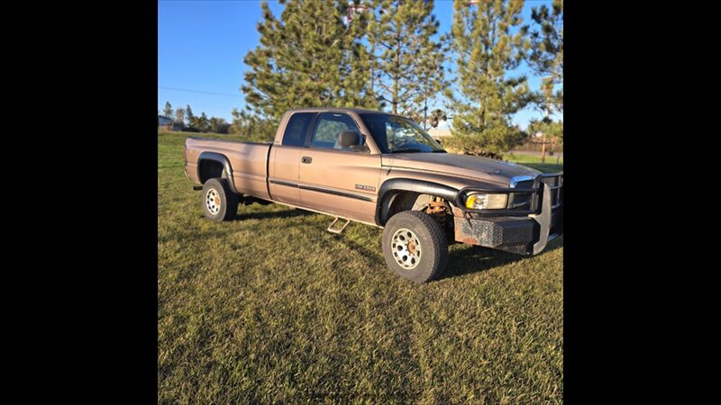 2001 Dodge Ram 2500 ST  