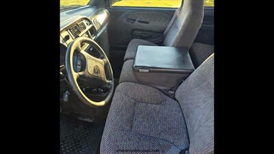 2001 Dodge Ram 2500 ST   - Photo 20 - Belfield, ND 58622