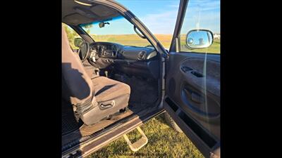 2001 Dodge Ram 2500 ST   - Photo 32 - Belfield, ND 58622