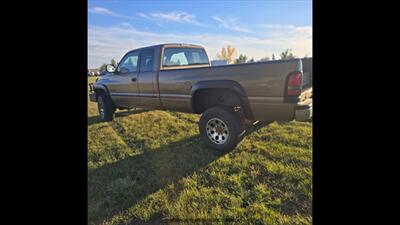 2001 Dodge Ram 2500 ST   - Photo 10 - Belfield, ND 58622