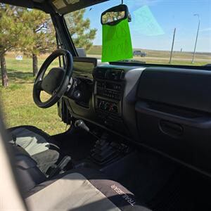 2001 Jeep Wrangler Sport   - Photo 7 - Belfield, ND 58622