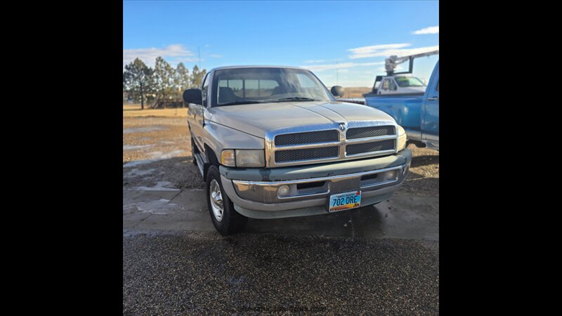 1998 Dodge Ram 1500 ST  