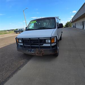 2005 Ford E-Series Van E-350 SD XL - Photo 4 - Belfield, ND 58622
