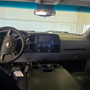 2008 Chevrolet Silverado 2500HD Work Truck   - Photo 22 - Belfield, ND 58622