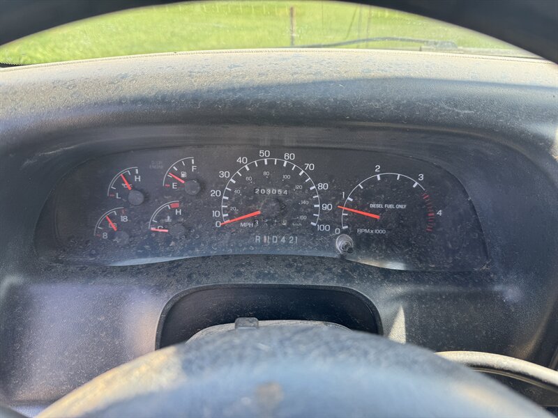 2004 Ford F650 Super Duty - Photo 9 - Belfield, ND 58622