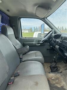 2004 Ford F650 Super Duty - Photo 8 - Belfield, ND 58622