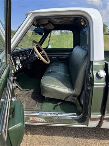 1970 Chevrolet C-10 - Photo 7 - Belfield, ND 58622