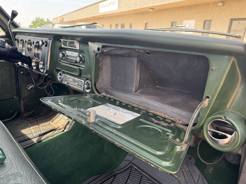 1970 Chevrolet C-10 - Photo 15 - Belfield, ND 58622