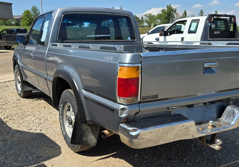 1992 Mazda B2600i 2dr B2600i LE5 - Photo 6 - Belfield, ND 58622