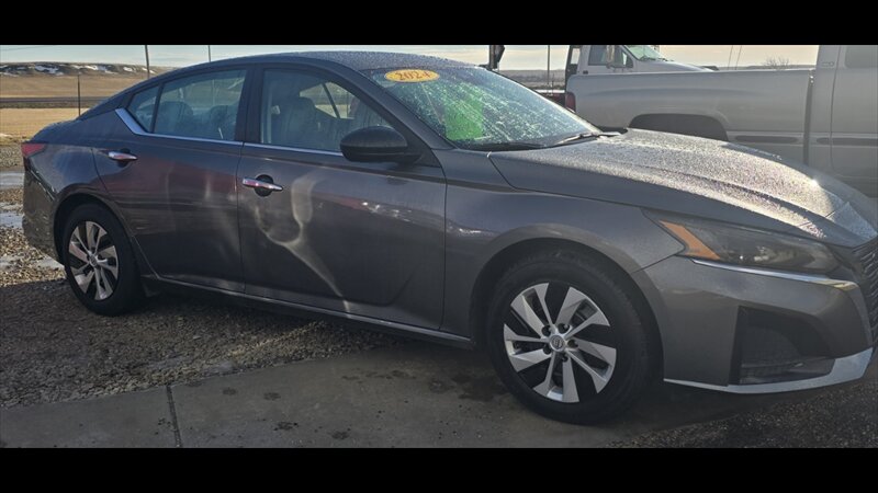 2024 Nissan Altima 2.5 S - Photo 18 - Belfield, ND 58622