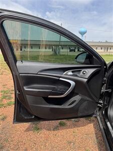 2013 Buick Regal Premium 1   - Photo 8 - Belfield, ND 58622