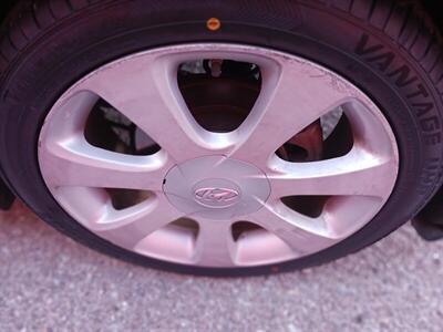 2013 Hyundai ELANTRA GLS - Photo 19 - Albuquerque, NM 87107