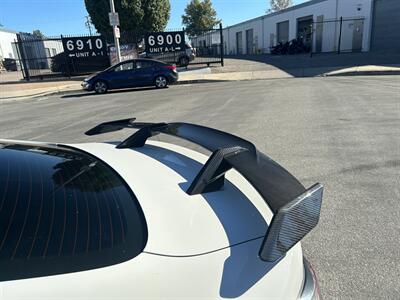 2021 BMW M4 Competition   - Photo 11 - Canoga Park, CA 91303