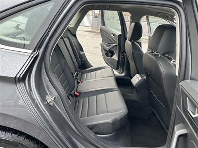 2024 Volkswagen Jetta SE - Photo 17 - Canoga Park, CA 91303