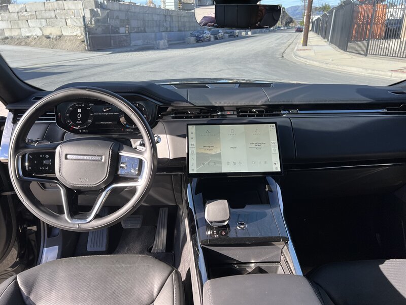 2025 Land Rover Range Rover Sport P360 SE - Photo 22 - Canoga Park, CA 91303