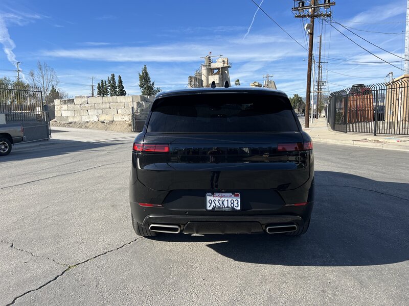 2025 Land Rover Range Rover Sport P360 SE - Photo 8 - Canoga Park, CA 91303