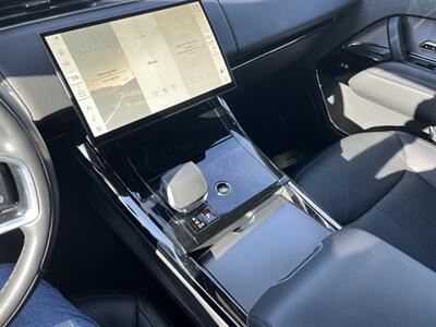 2025 Land Rover Range Rover Sport P360 SE - Photo 26 - Canoga Park, CA 91303