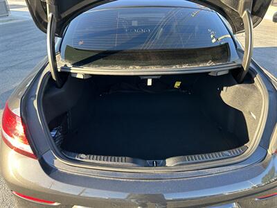 2021 Mercedes-Benz C 300   - Photo 10 - Canoga Park, CA 91303