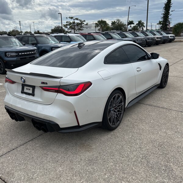 2022 BMW M4 Competition - Photo 4 - Canoga Park, CA 91303