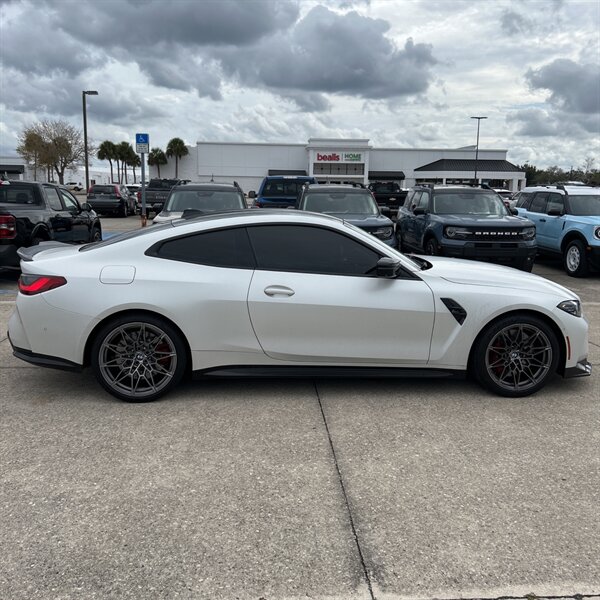 2022 BMW M4 Competition - Photo 5 - Canoga Park, CA 91303