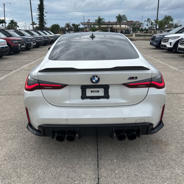 2022 BMW M4 Competition - Photo 8 - Canoga Park, CA 91303