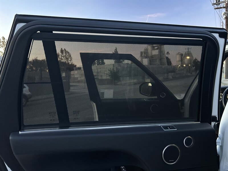 2017 Land Rover Range Rover Supercharged LWB - Photo 20 - Canoga Park, CA 91303