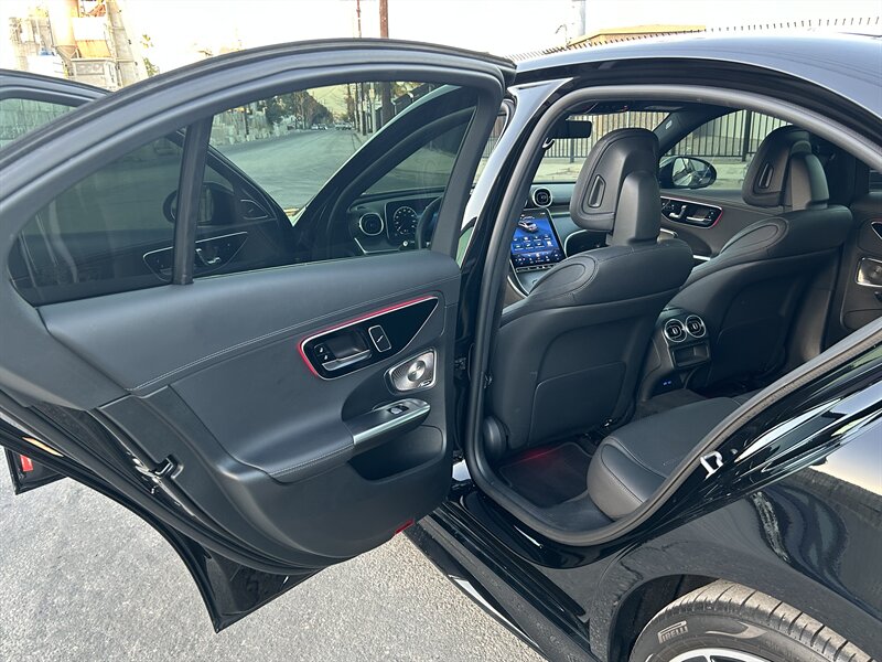 2024 Mercedes-Benz C 300 - Photo 16 - Canoga Park, CA 91303