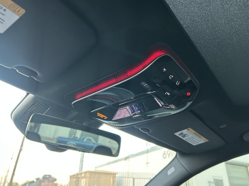 2024 Mercedes-Benz C 300 - Photo 30 - Canoga Park, CA 91303