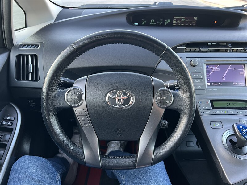 2015 Toyota Prius Persona Series - Photo 29 - Canoga Park, CA 91303
