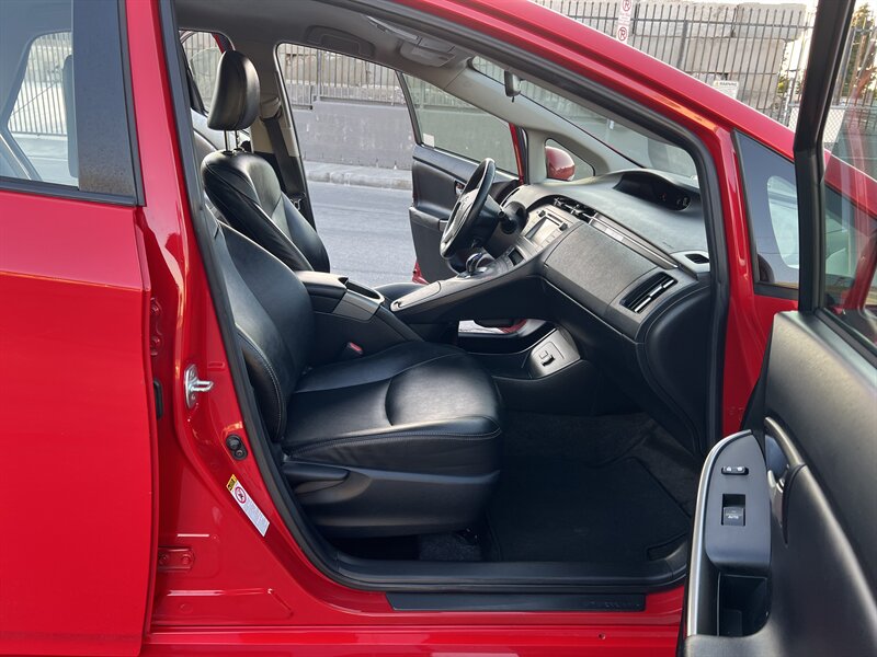 2015 Toyota Prius Persona Series - Photo 21 - Canoga Park, CA 91303