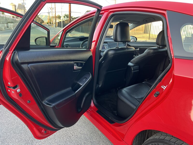 2015 Toyota Prius Persona Series - Photo 16 - Canoga Park, CA 91303