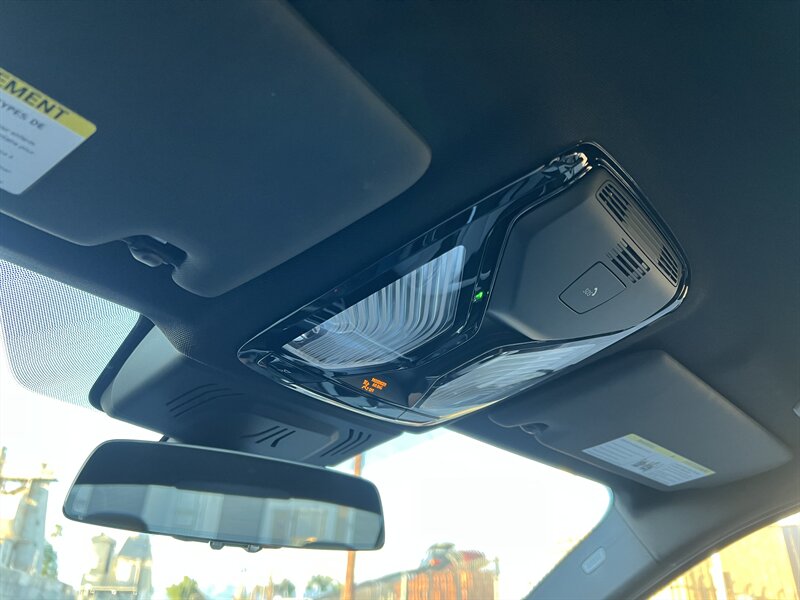 2023 BMW M3 Competition - Photo 37 - Canoga Park, CA 91303