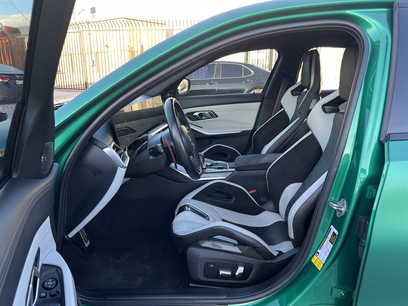 2023 BMW M3 Competition - Photo 22 - Canoga Park, CA 91303