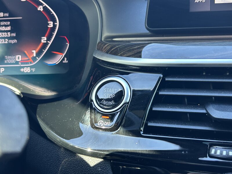 2020 BMW 5 Series M550i xDrive - Photo 36 - Canoga Park, CA 91303