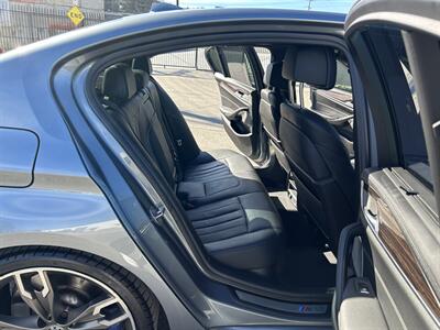 2020 BMW 5 Series M550i xDrive - Photo 21 - Canoga Park, CA 91303
