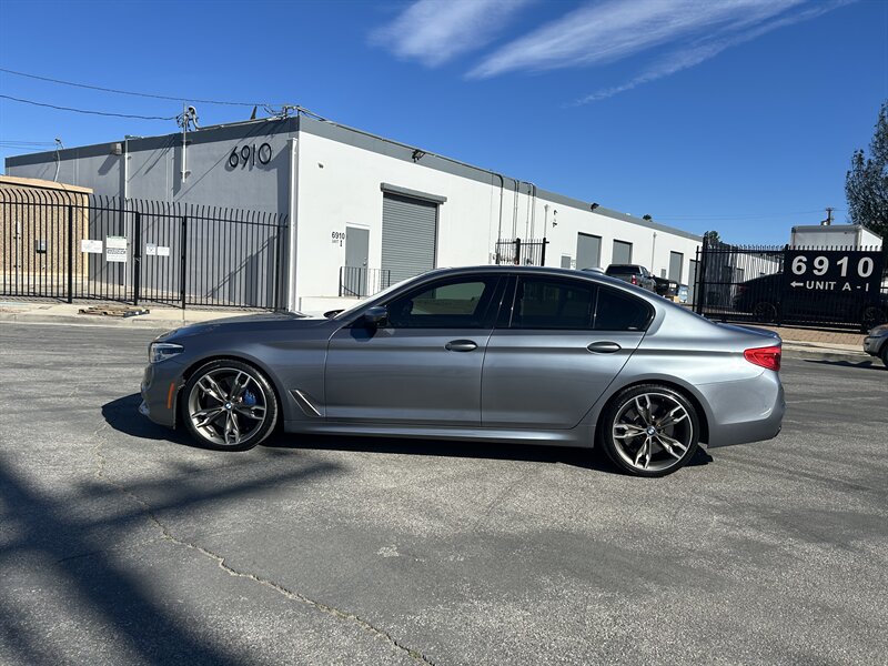 2020 BMW 5 Series M550i xDrive - Photo 2 - Canoga Park, CA 91303