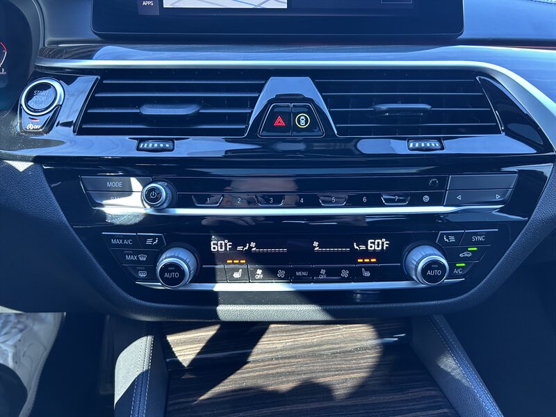 2020 BMW 5 Series M550i xDrive - Photo 34 - Canoga Park, CA 91303