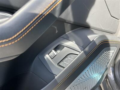 2021 Lamborghini Urus - Photo 25 - Canoga Park, CA 91303