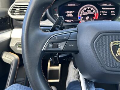2021 Lamborghini Urus - Photo 35 - Canoga Park, CA 91303