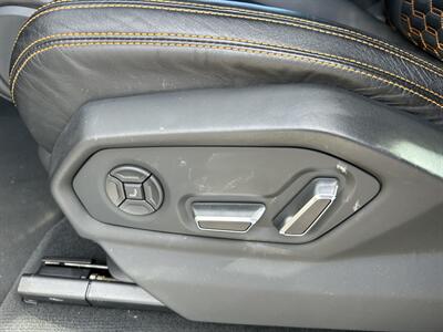 2021 Lamborghini Urus - Photo 27 - Canoga Park, CA 91303