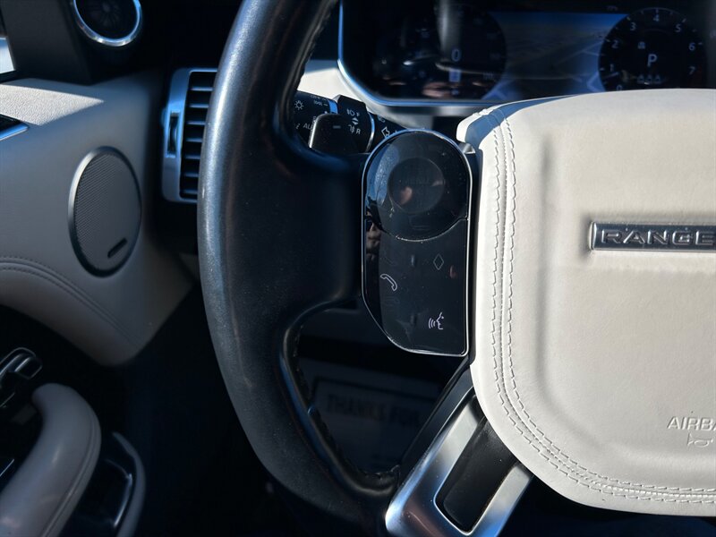 2020 Land Rover Range Rover Supercharged LWB - Photo 32 - Canoga Park, CA 91303