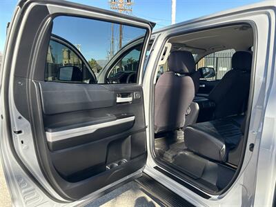 2021 Toyota Tundra SR5   - Photo 19 - Canoga Park, CA 91303