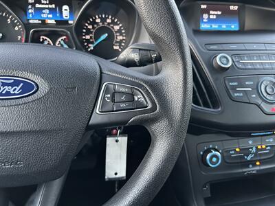2018 Ford Focus SE - Photo 29 - Canoga Park, CA 91303
