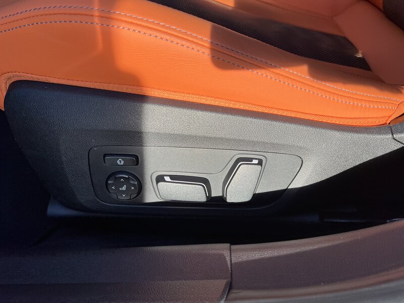 2026 BMW M3 - Photo 29 - Canoga Park, CA 91303