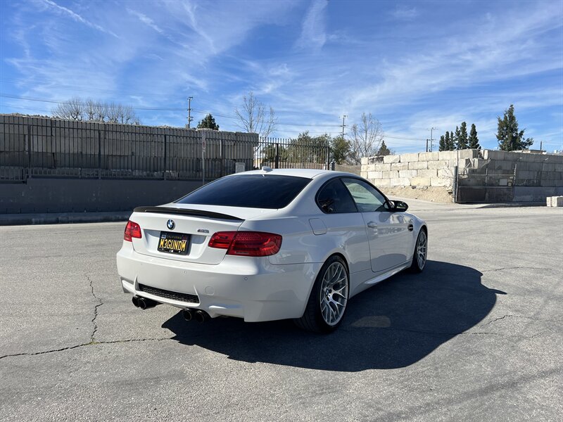 2013 BMW M3 - Photo 4 - Canoga Park, CA 91303