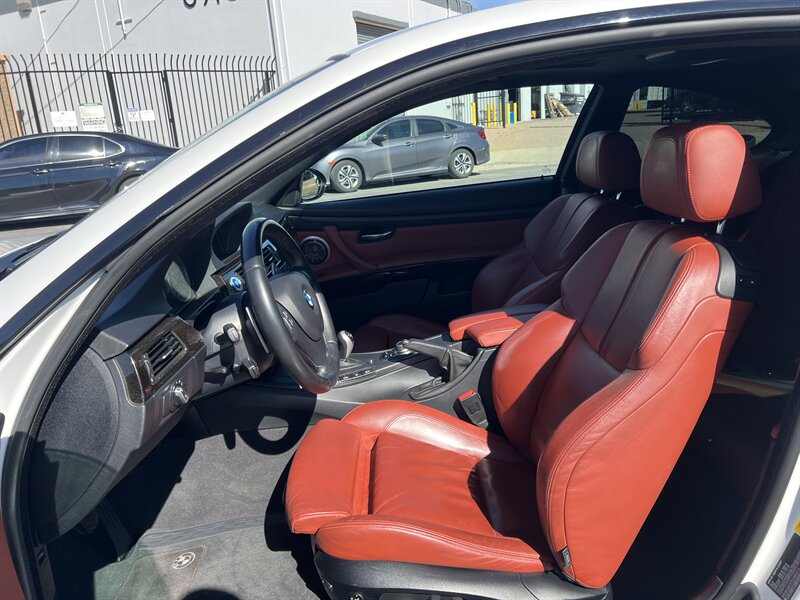 2013 BMW M3 - Photo 18 - Canoga Park, CA 91303